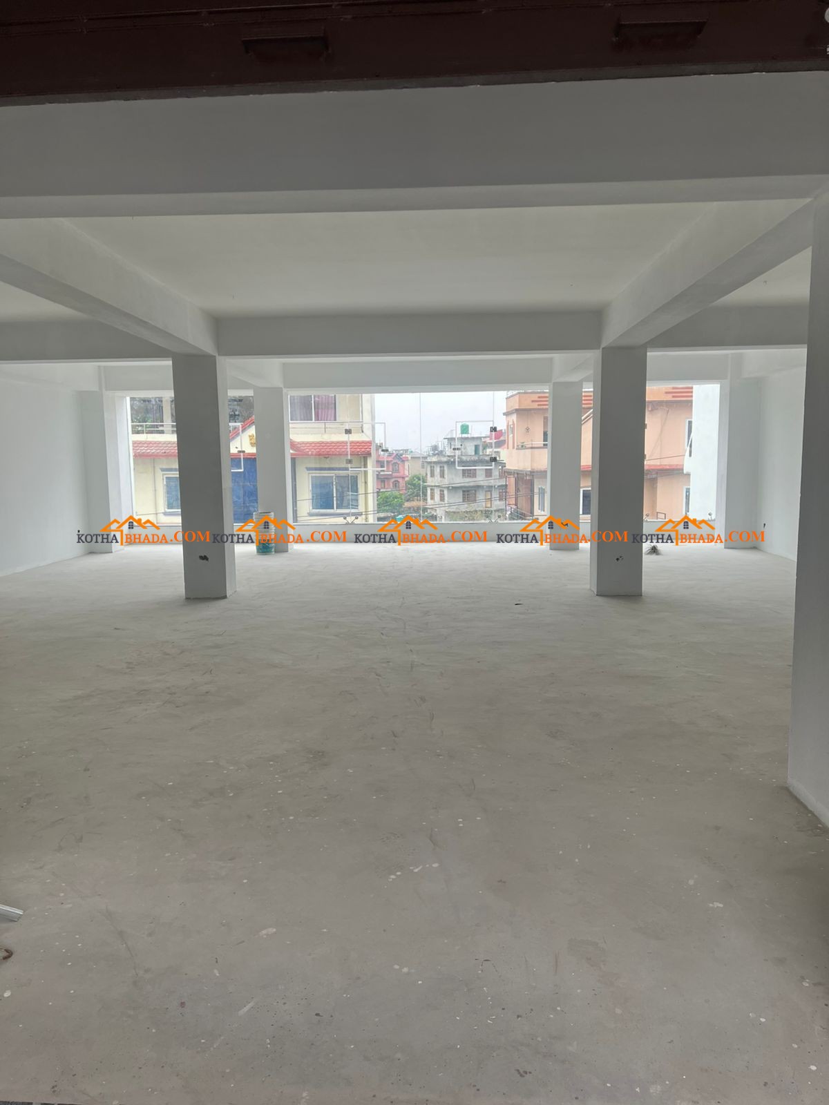 Office space available for rent (TOTAL 4 FLATS EACH DIFFERENT PRICE 40K to 1 lakh)